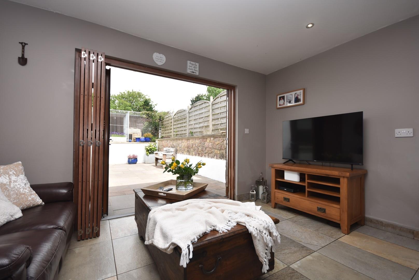 1 Chapel Terrace, Twyn-Yr-Odyn, CF5 6BJ